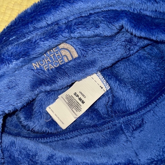 Fleece hat bundle The North Face Mountain Hardwear Small/Medium 3 hats shown B11 - Picture 5 of 8